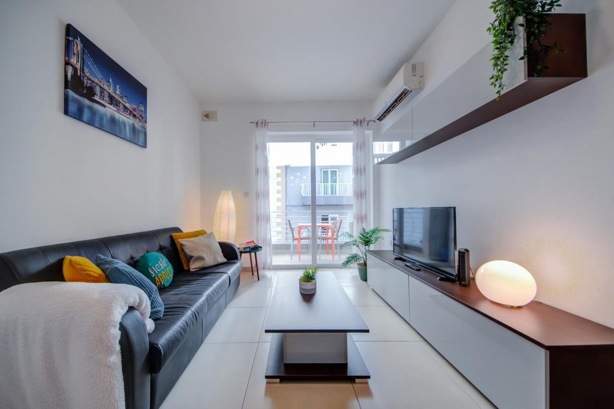 Saint Julian's Prime Location, Modern Apartment In St Julian'S, Paceville, Apt 8 By Vaganza מראה חיצוני תמונה