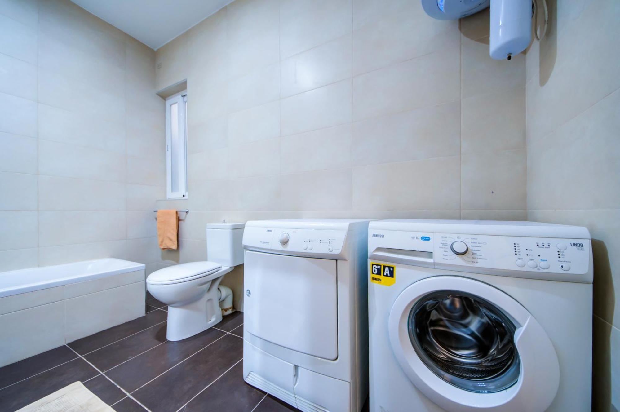 Saint Julian's Prime Location, Modern Apartment In St Julian'S, Paceville, Apt 8 By Vaganza מראה חיצוני תמונה