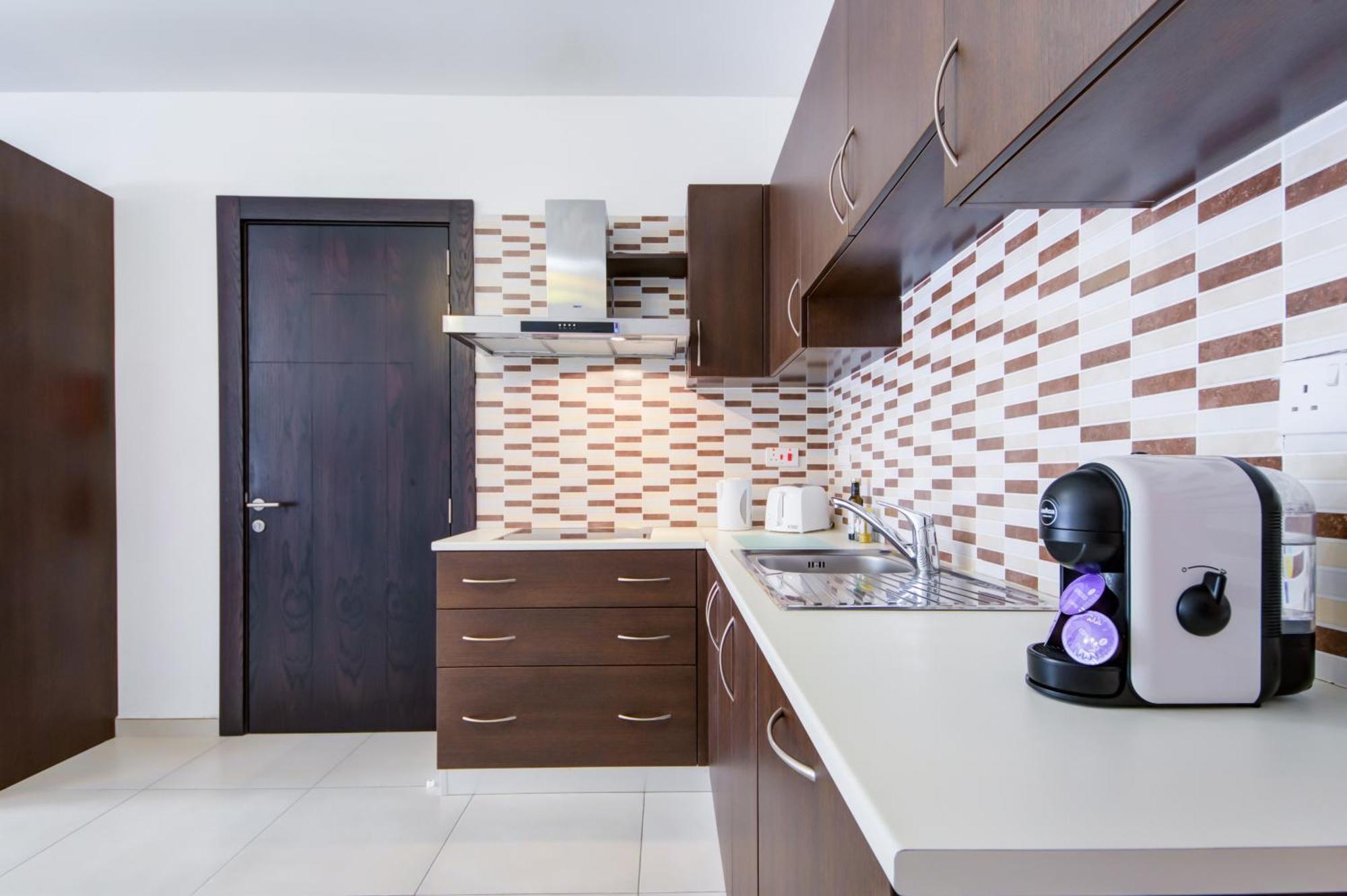 Saint Julian's Prime Location, Modern Apartment In St Julian'S, Paceville, Apt 8 By Vaganza מראה חיצוני תמונה