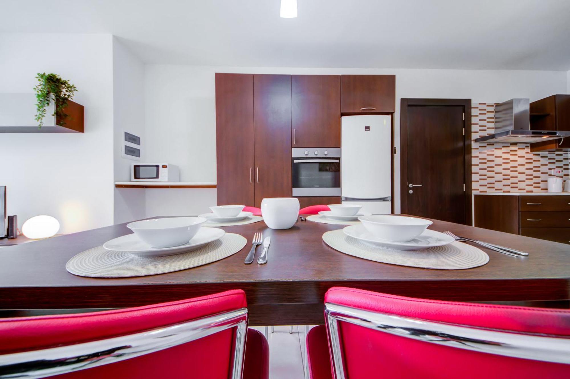 Saint Julian's Prime Location, Modern Apartment In St Julian'S, Paceville, Apt 8 By Vaganza מראה חיצוני תמונה